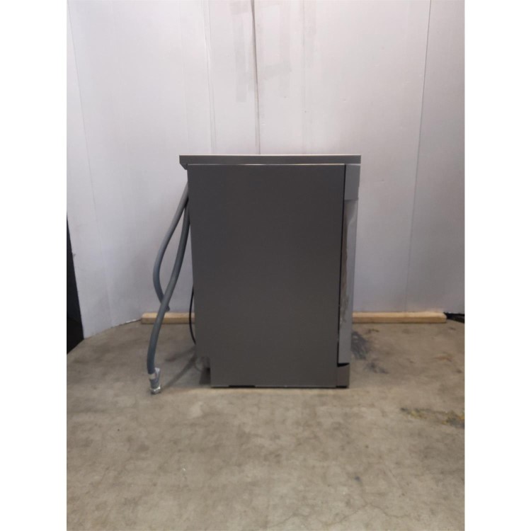 Refurbished Hisense Hygiene HS643D60XUK 16 Place Freestanding Dishwasher Stainless Steel