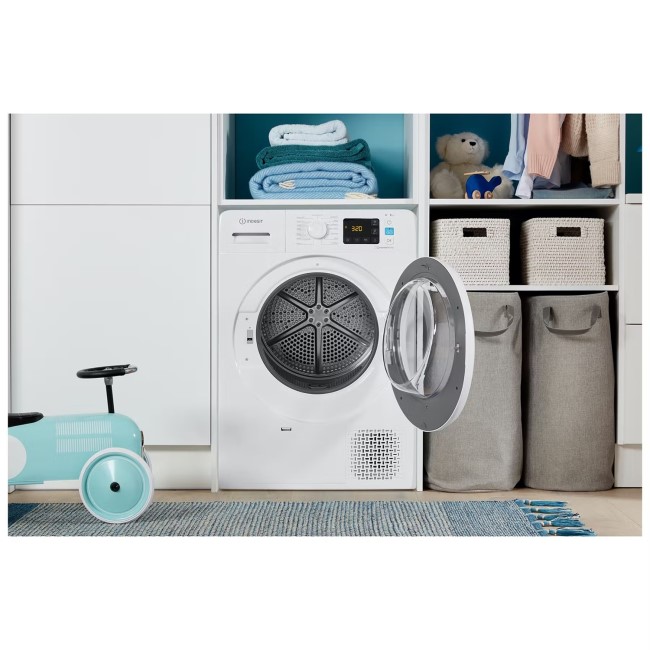 indesit ytm1182xuk 8kg heat pump tumble dryer white a++ rated