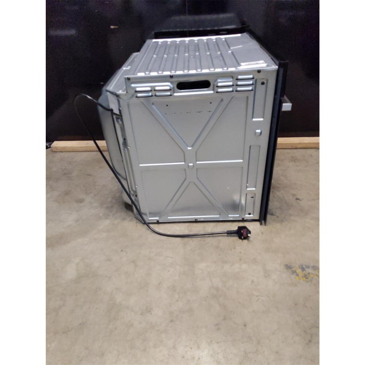 Refurbished Indesit Aria IFW6340BLUK 60cm Single Built In Electric Oven Black