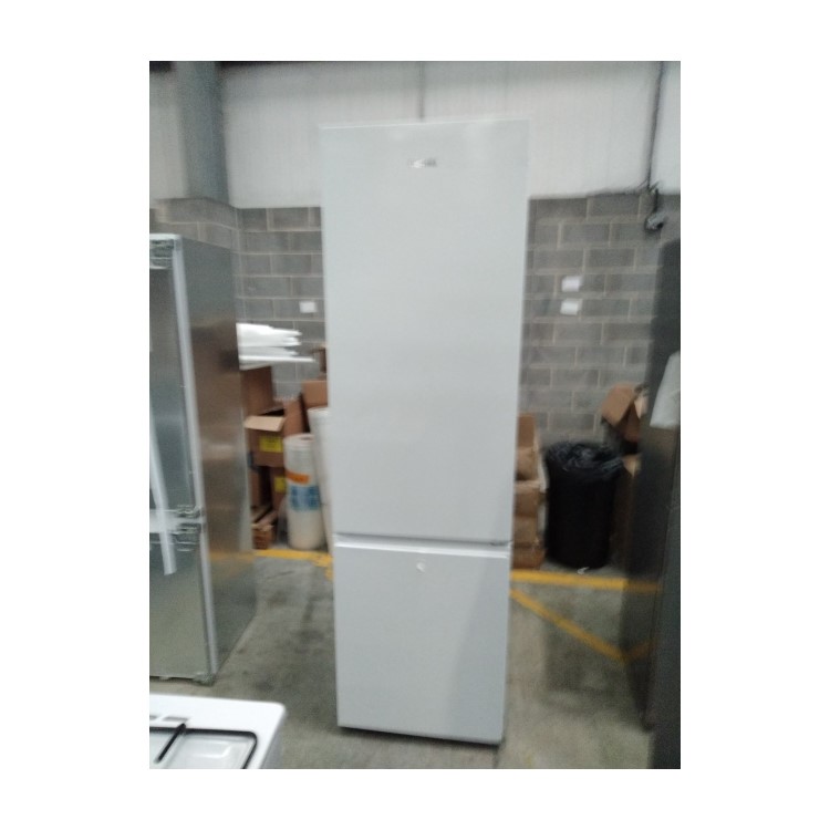 Refurbished Samsung Series 5 RB38C602CWW Freestanding 390 Litre 70/30 Frost Free Fridge Freezer White