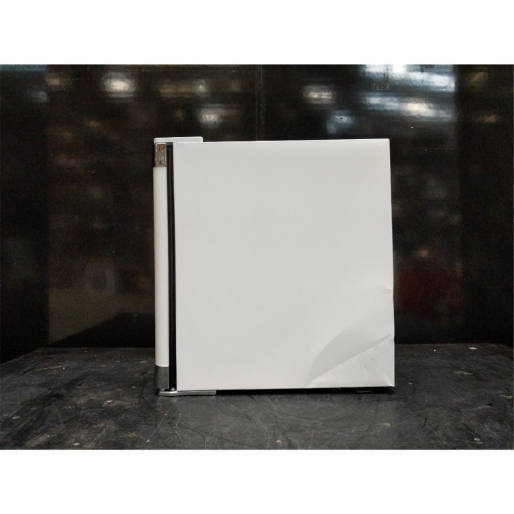 Refurbished electriQ eiQ48DFCHWHT 48 Litre Drinks Fridge White with Chrome Strips