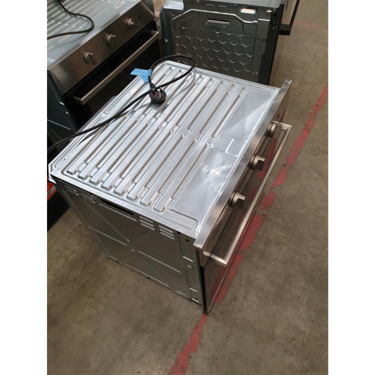 Refurbished Indesit IFW6330IX 60cm Single Built In Electric Oven Stainless Steel