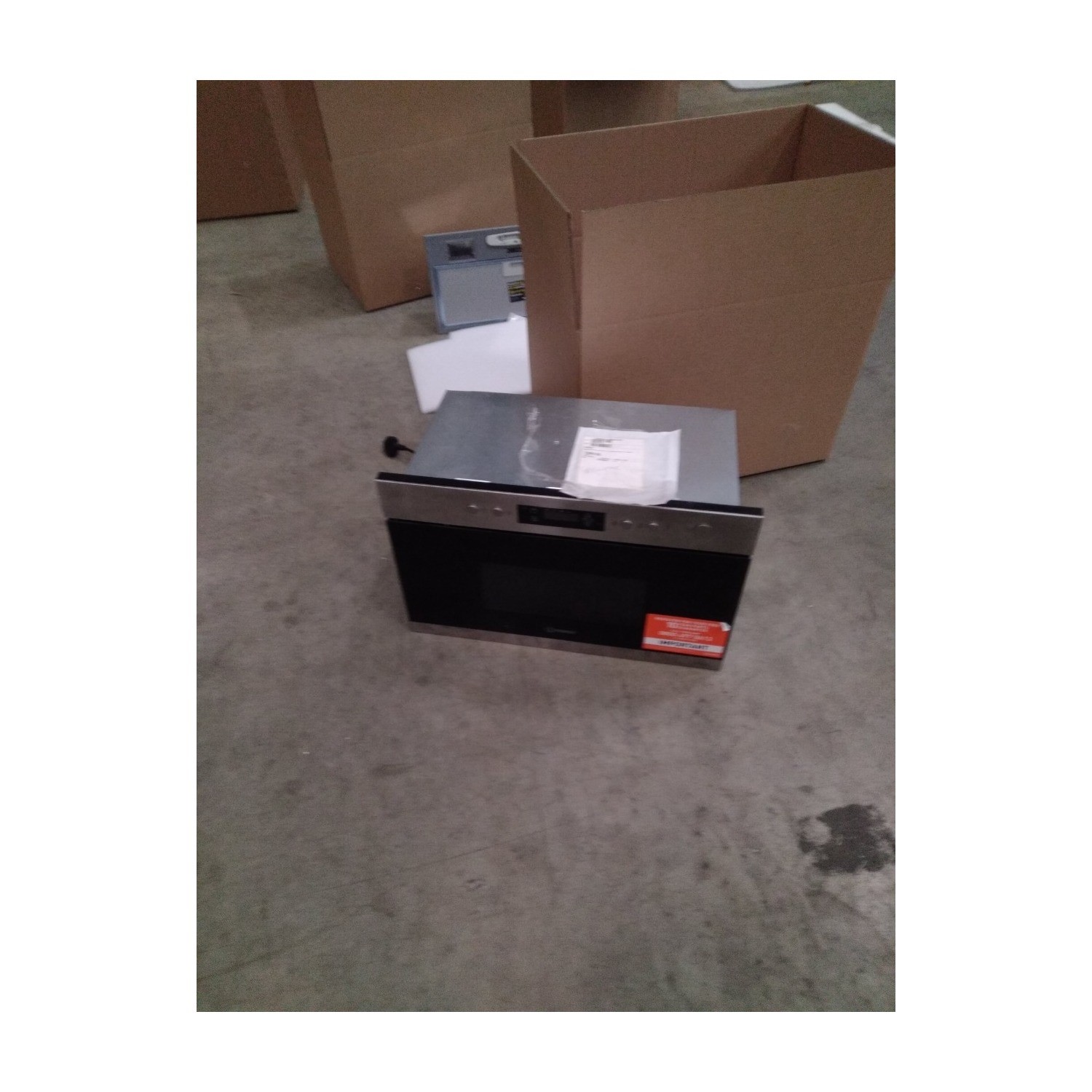 Refurbished Indesit MWI3213IX Built In 22L with Grill 750W Microwave