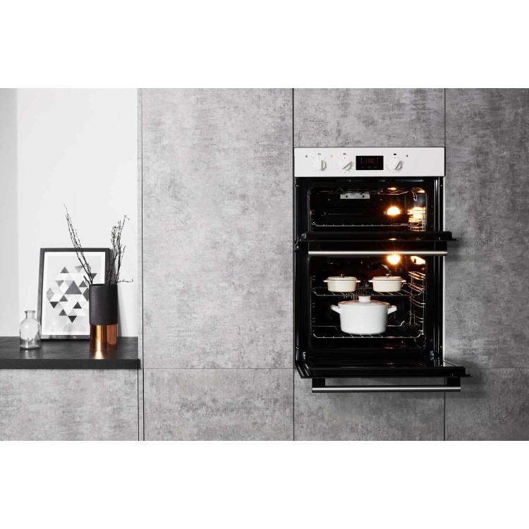 Refurbished Hotpoint Newstyle DD2540WH 60cm Double Built In Electric Oven White