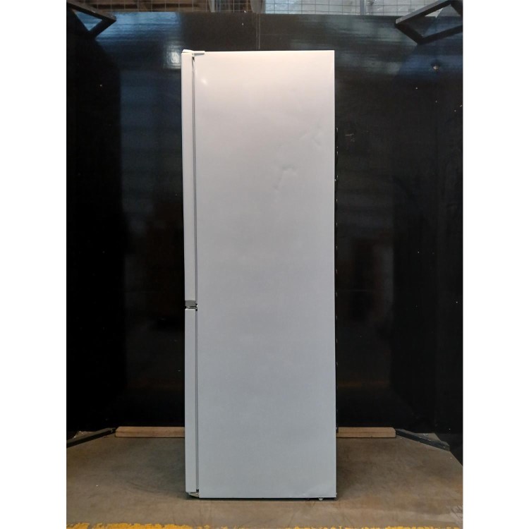 Refurbished Hotpoint H1NT821EW1 Freestanding 339 Litre 70/30 Fridge Freezer White