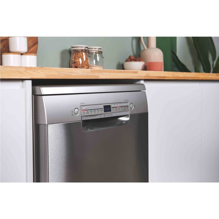 Refurbished Bosch Series 2 SMS2HVI67G 14 Place Freestanding Dishwasher Stainless Steel