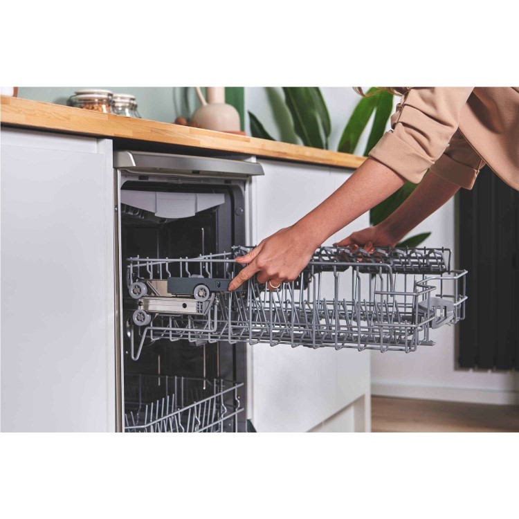 Refurbished Bosch Series 2 SMS2HVI67G 14 Place Freestanding Dishwasher Stainless Steel