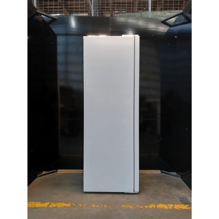 Refurbished Beko 286 Litre Tall Freestanding Freezer - White