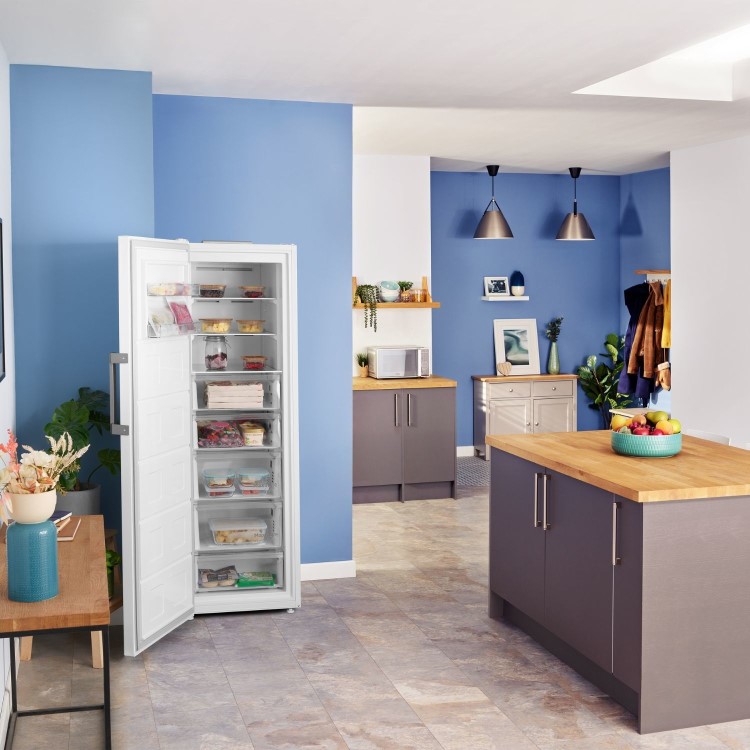 Refurbished Beko 286 Litre Tall Freestanding Freezer - White