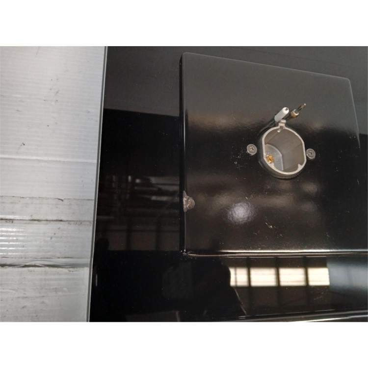 Refurbished Neff N70 Series 59cm 4 Zone Gas-on-glass Hob with Cast Iron Pan Stands