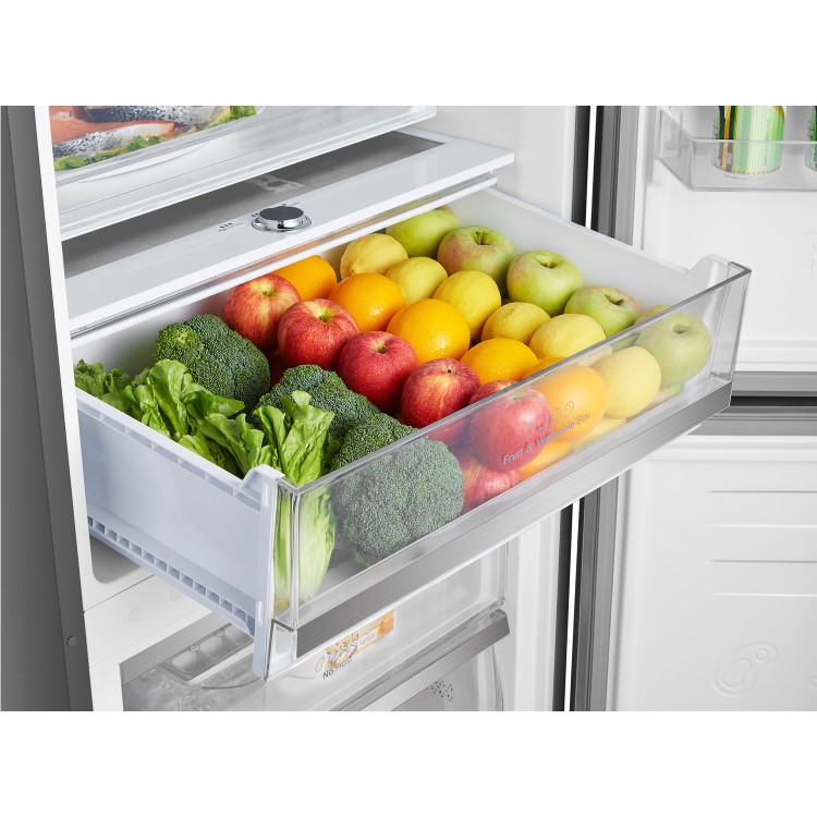 Refurbished Hisense RB645N4BIE Freestanding 495 Litre 60/40 Frost Free Fridge Freezer