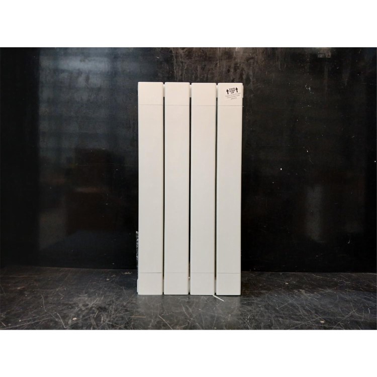 GRADE A3 - Eco Eleganza White Horizontal Flat Designer Aluminium Radiator 600x300mm Double Panel 1223 BTU