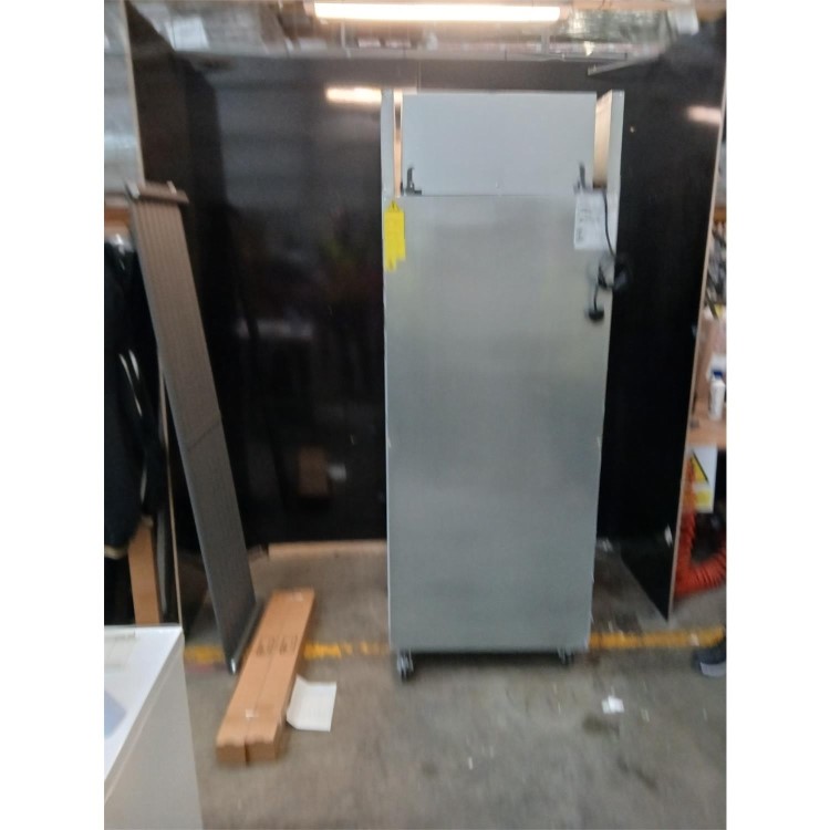 Refurbished Hamoki GN650BT Single Door Upright Comeercial Freezer - Stainless Steel - 620ltr - Fitted Castors