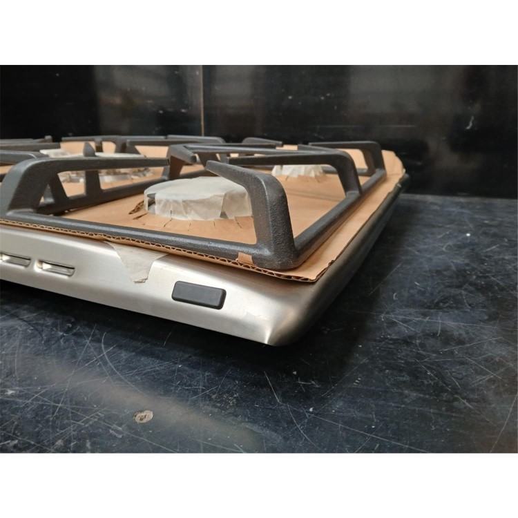 GRADE A3 - Smeg Cucina 69cm 5 Burner Gas Hob - Stainless Steel