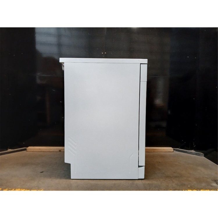 Refurbished Candy Rapido 13 Place Settings Freestanding Dishwasher - White