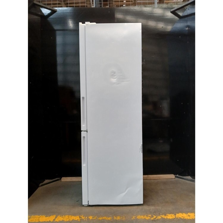 Refurbished AEG 7000 Series UltraFresh+ 328 Litre 60/40 Freestanding Fridge Freezer - White