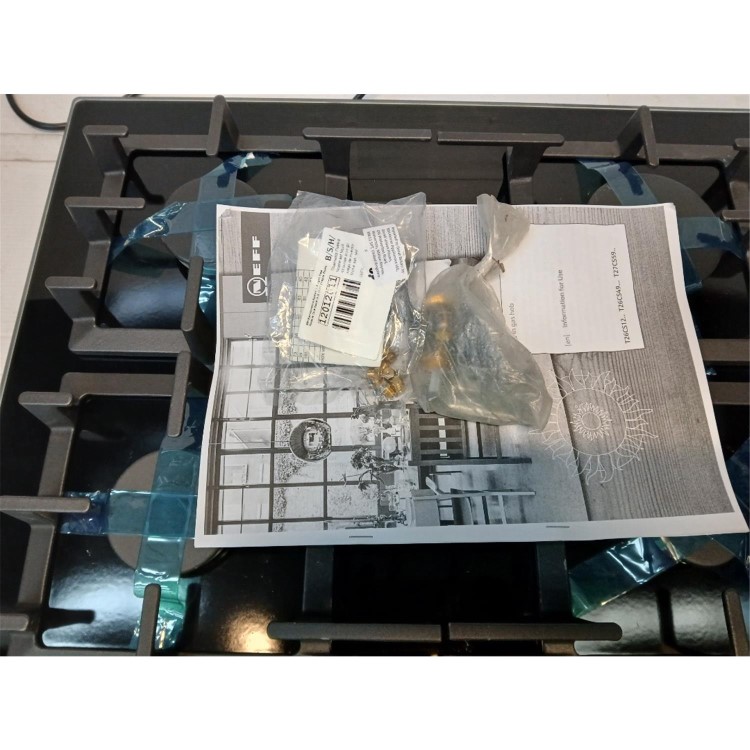 GRADE A3 - Neff N70 59cm Gas on Glass 4 Burner Gas Hob - Black