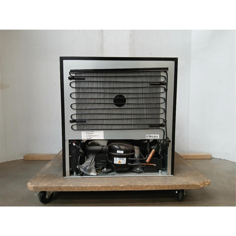 GRADE A2 - CDA 40 Bottle Integrated Wine Cooler Single Zone Tall - Black