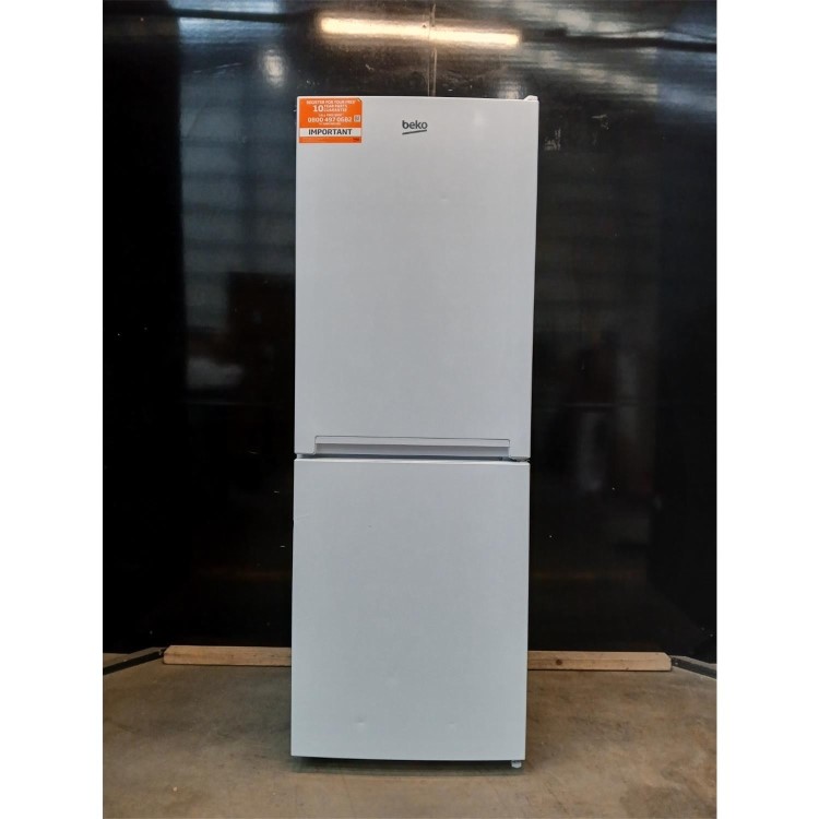 Refurbished Beko 220 Litre 50/50 Freestanding Fridge Freezer - White
