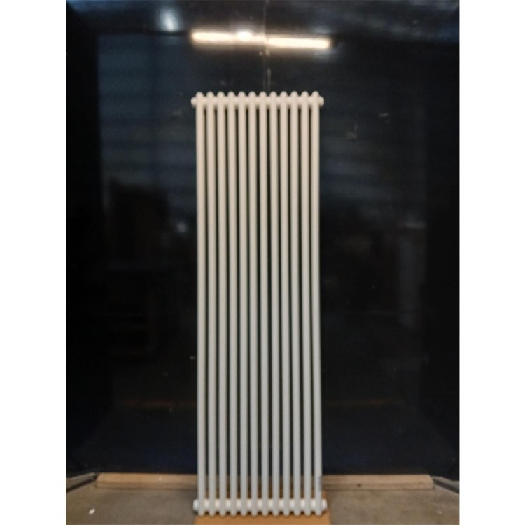 Refurbished - Reggio White Vertical Double Column Traditional Radiator ...