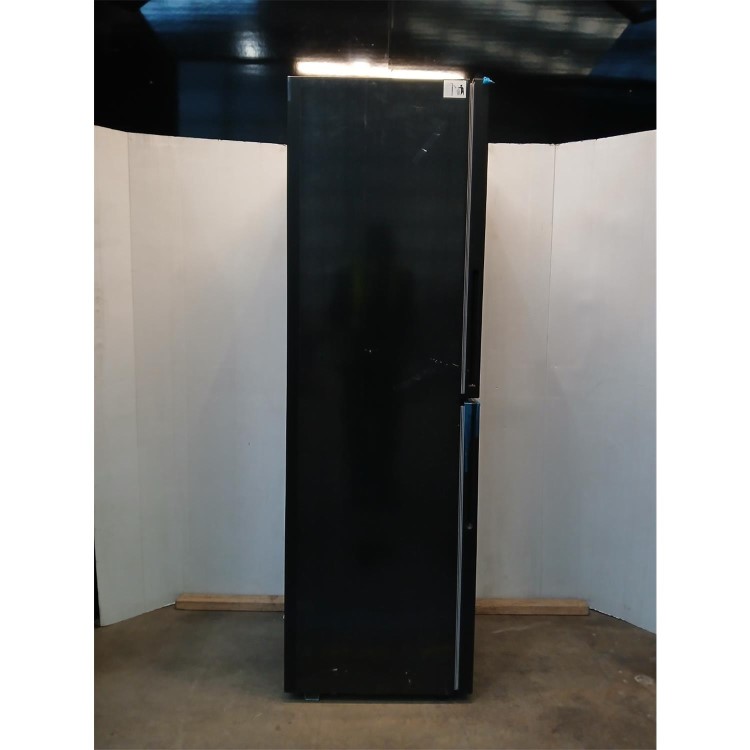 Refurbished Hoover 246 Litre 50/50 Freestanding Fridge Freezer - Black