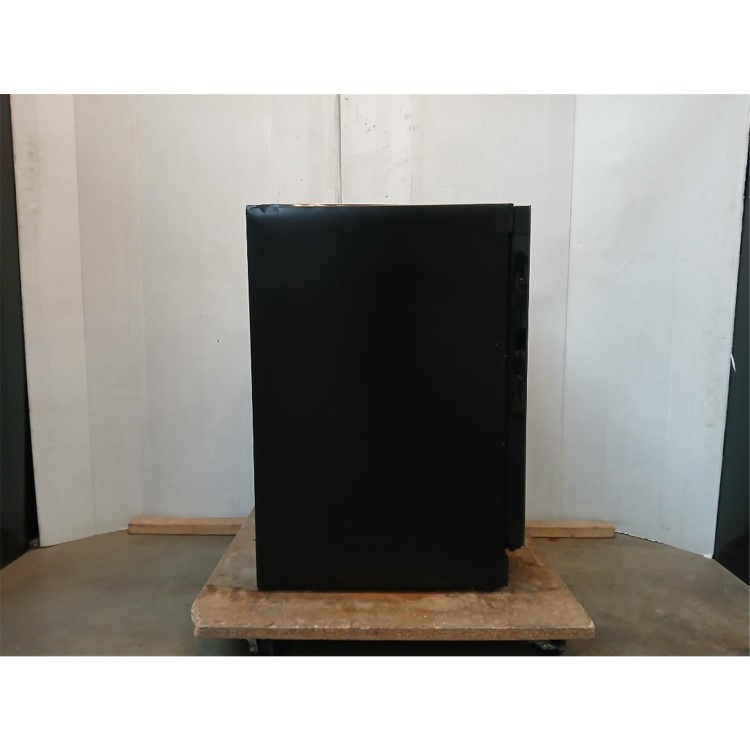 Refurbished Hisense 46 Bottle Capacity Wine Cooler- Black Glass - F Rated