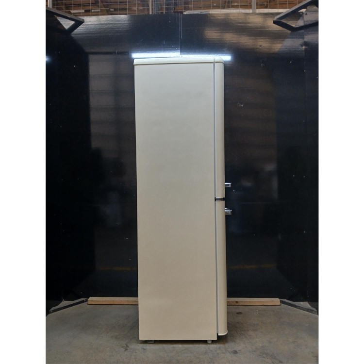 GRADE A2 - electriQ 246 Litre 50/50 Retro Freestanding Fridge Freezer - Cream