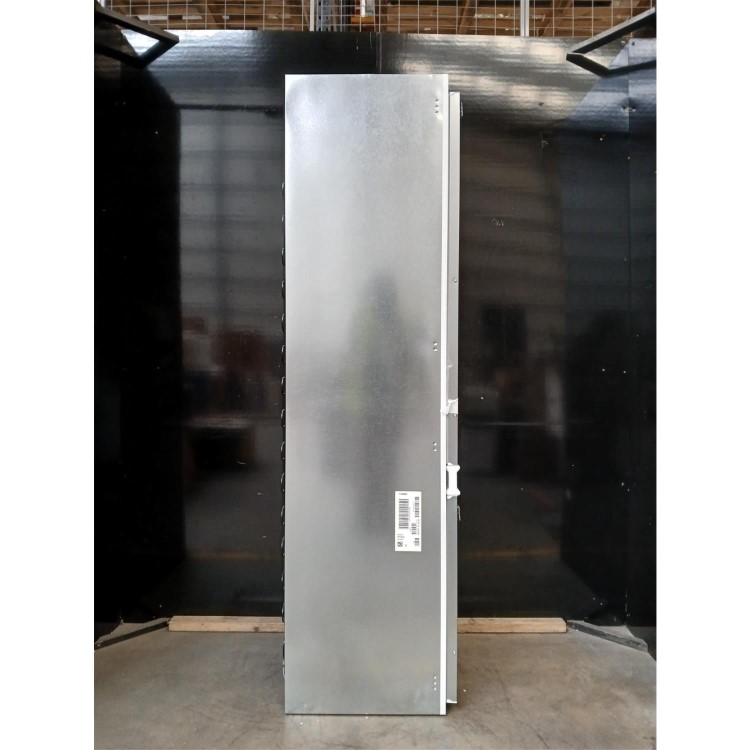 GRADE A2 - Bosch Series 4 290 Litre 70/30 Integrated Fridge Freezer