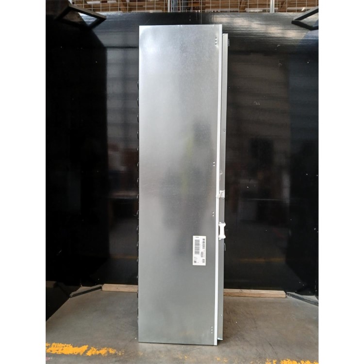 GRADE A2 - Bosch Series 4 290 Litre 70/30 Integrated Fridge Freezer