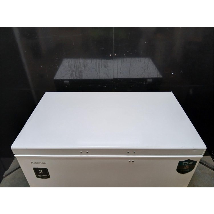 GRADE A2 - Hisense 191 Litre Chest Freezer - White