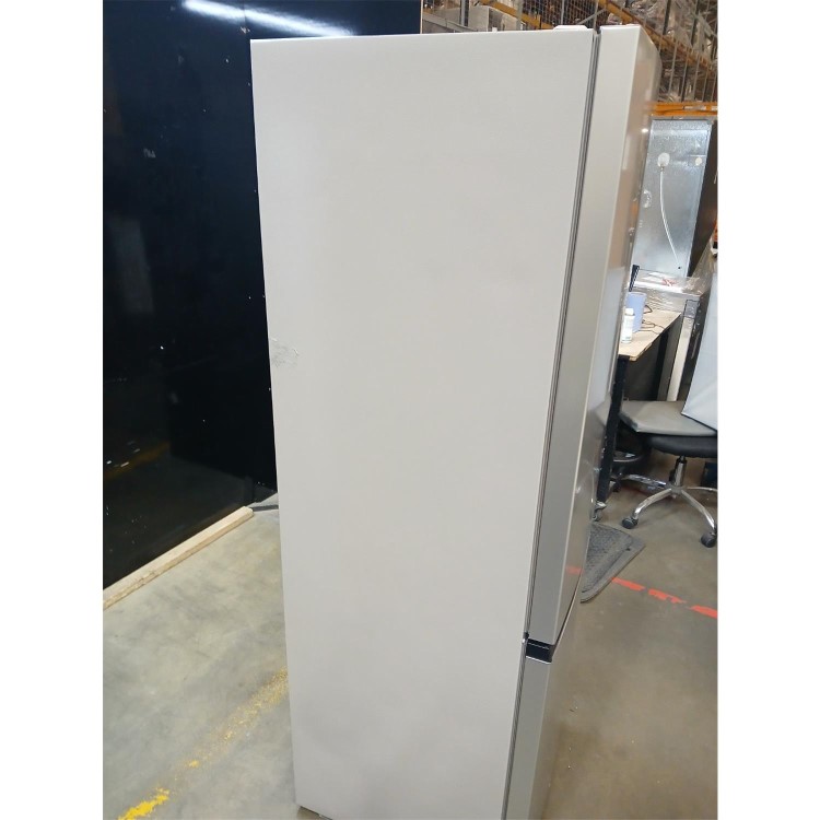 GRADE A2 - Indesit 322 Litre 70/30 Freestanding Fridge Freezer - Silver