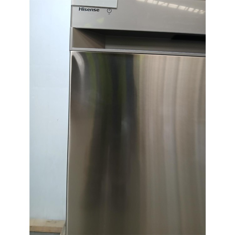 GRADE A2 - Hisense Hi6 Freestanding Dishwasher - WiFi-enabled A-Rated - Graphite