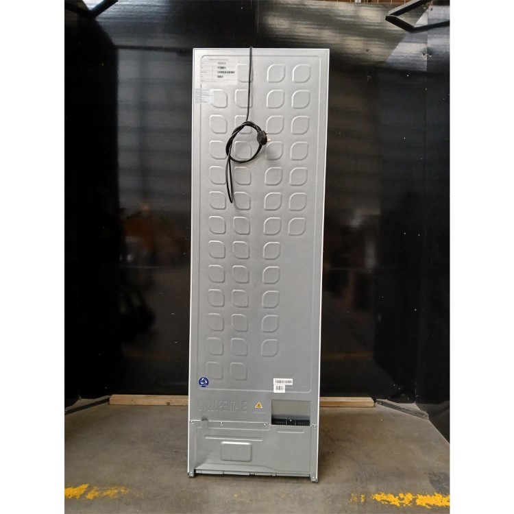 GRADE A2 - Hisense 235 Litre Integrated In-Column Freezer