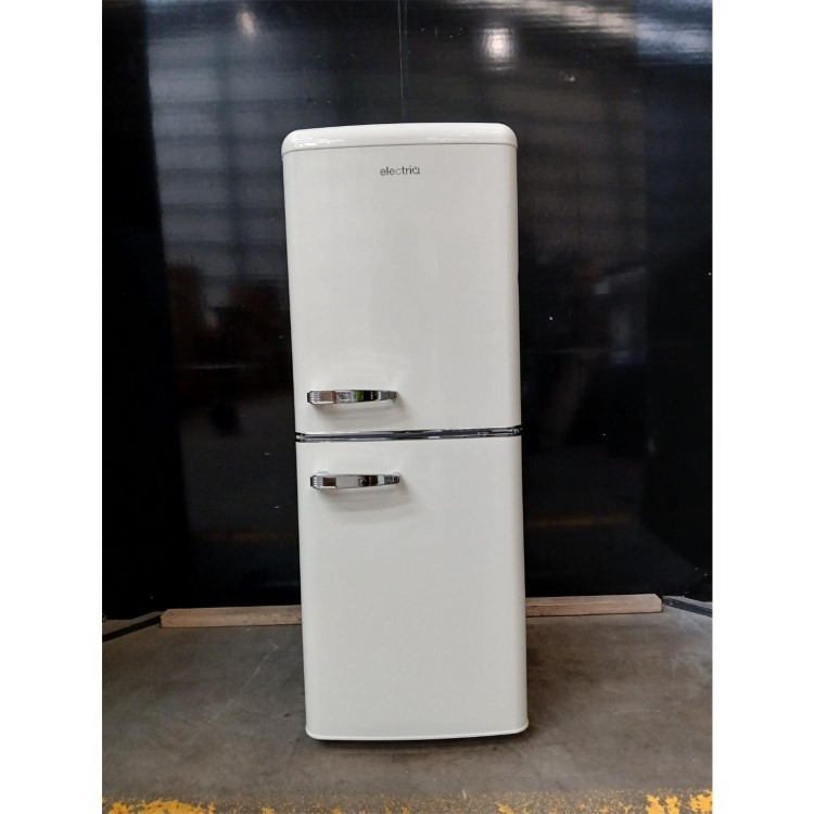 GRADE A2 - electriQ 153 Litre 60/40 Retro Freestanding Fridge Freezer - Cream Total No Frost