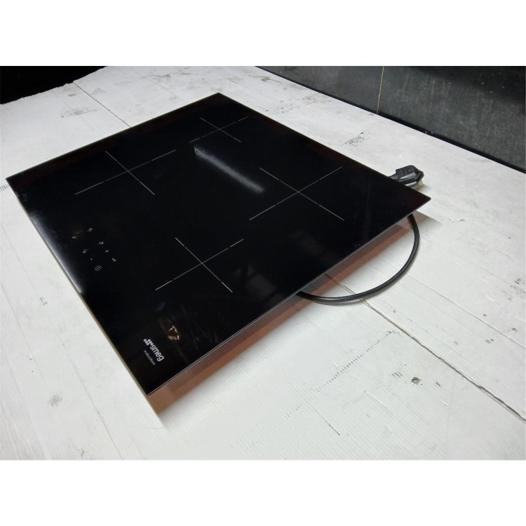 GRADE A3 - Smeg 60cm 4 Zone Plug & Play Induction Hob