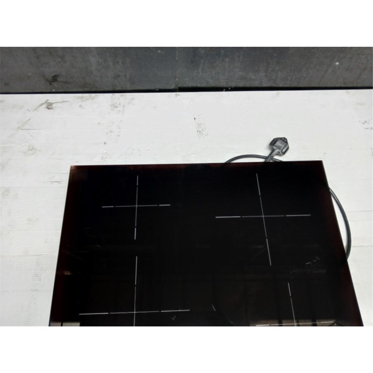 GRADE A3 - Smeg 60cm 4 Zone Plug & Play Induction Hob