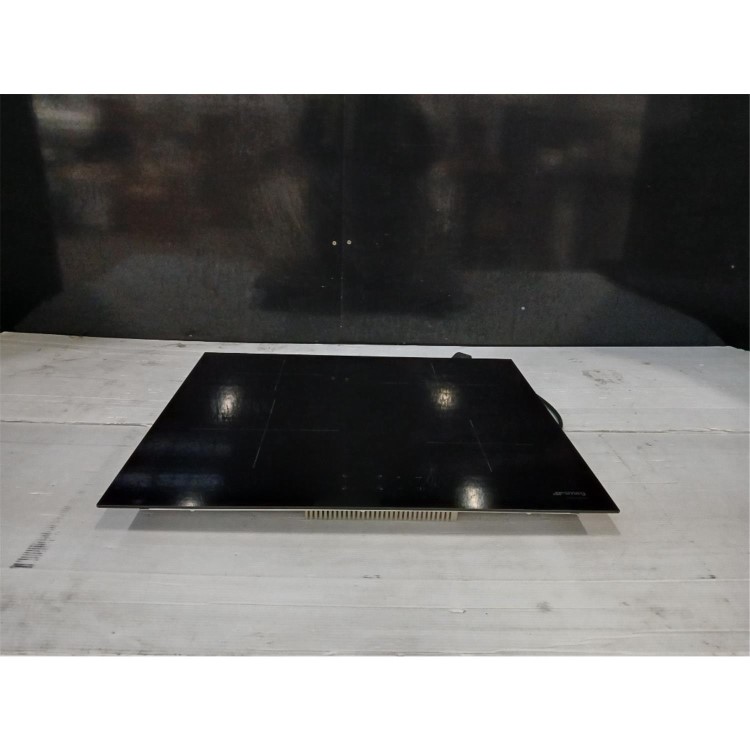 GRADE A3 - Smeg 60cm 4 Zone Plug & Play Induction Hob