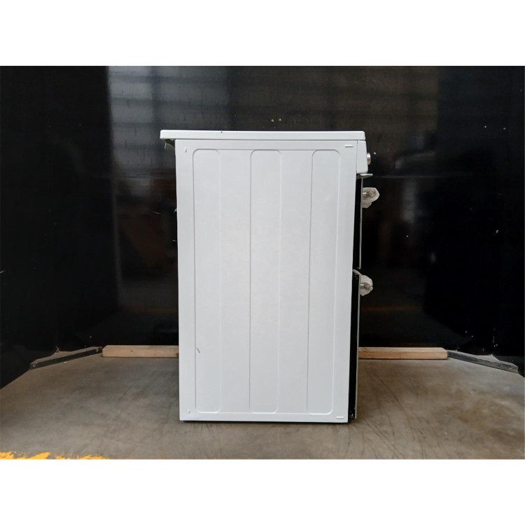 GRADE A2 - Hisense 60cm Electric Cooker - White
