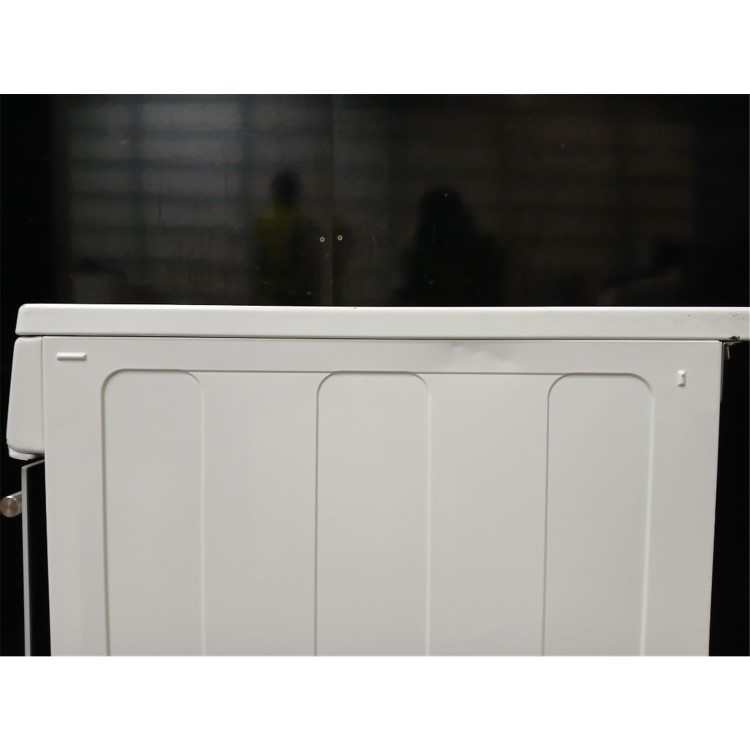 GRADE A2 - Hisense 60cm Electric Cooker - White