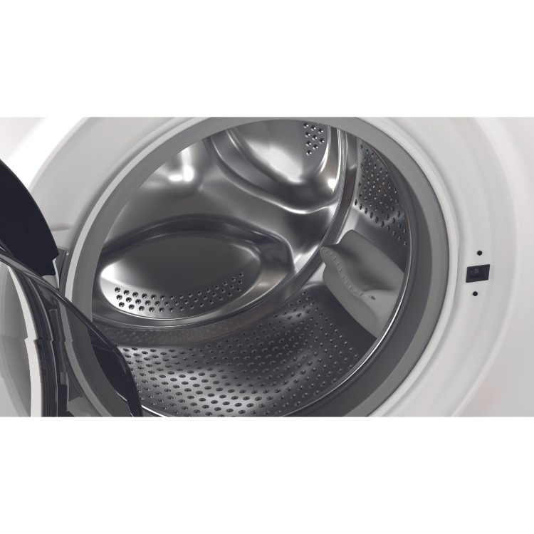 Refurbished Hotpoint AntiStain 8kg 1400rpm Washing Machine - White