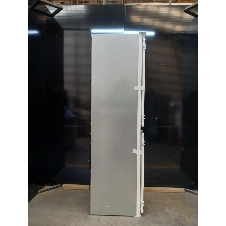 GRADE A2 - Beko 254 Litre 50/50 Integrated Fridge Freezer 