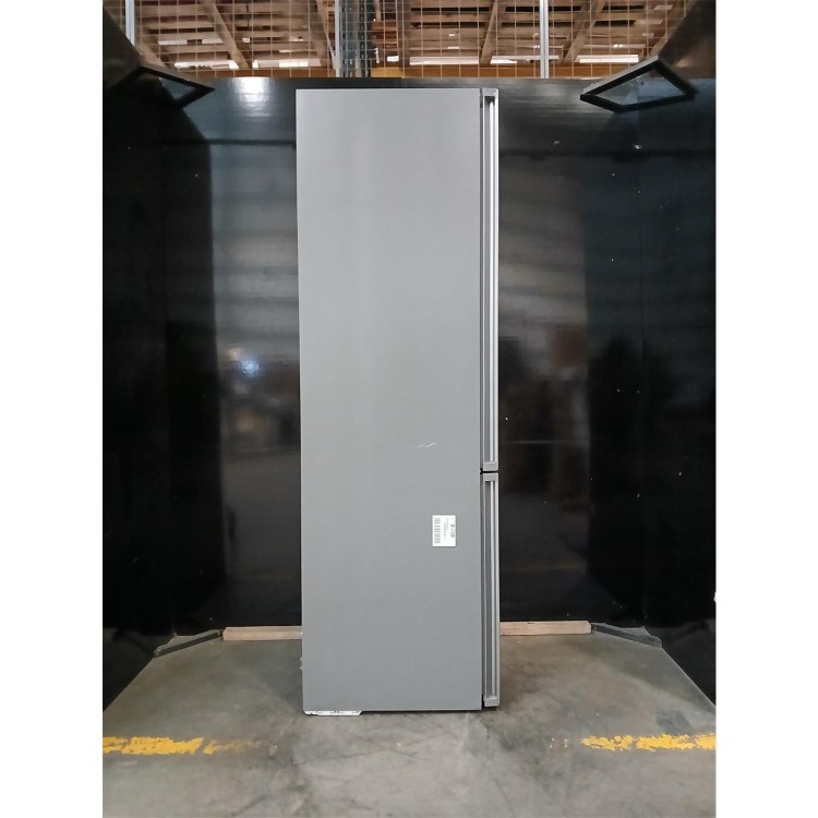 GRADE A2 - Bosch Series 4 363 Litre 70/30 Freestanding Fridge Freezer - Stainless Steel