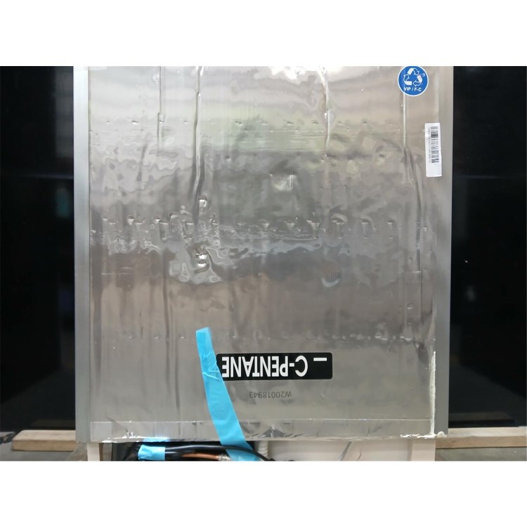 GRADE A2 - Hotpoint 144 Litre Integrated Under Counter Fridge