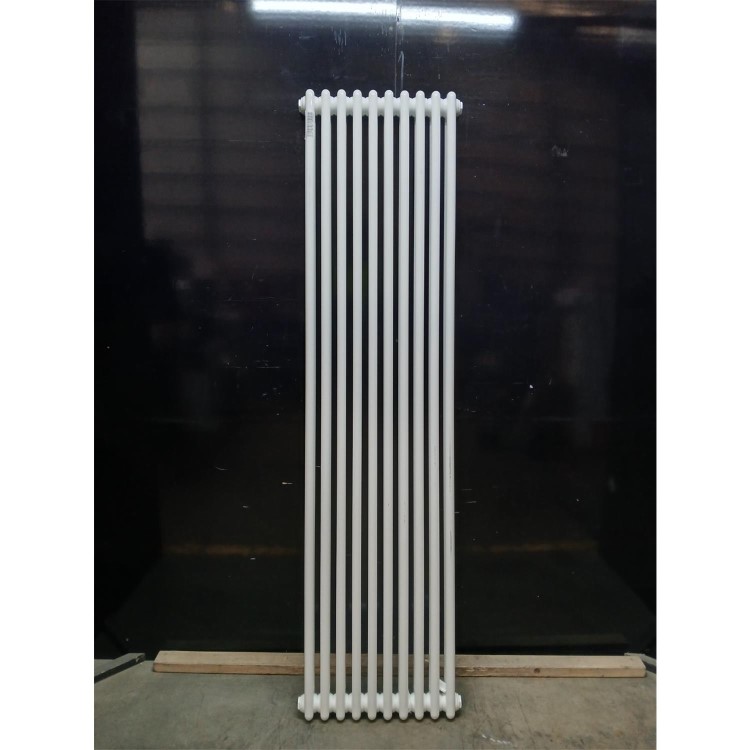GRADE A3 - Reggio White Vertical Double Column Traditional Radiator 1800x470mm 4399 BTU - Cast Iron Style