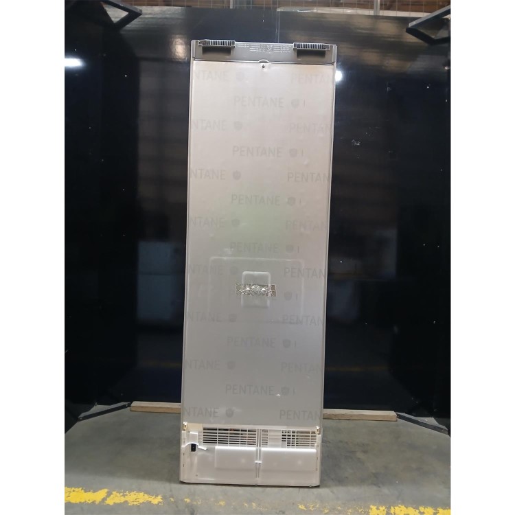 GRADE A2 - Liebherr 330 Litre 60/40 Freestanding Fridge Freezer With Easy Fresh - Silver