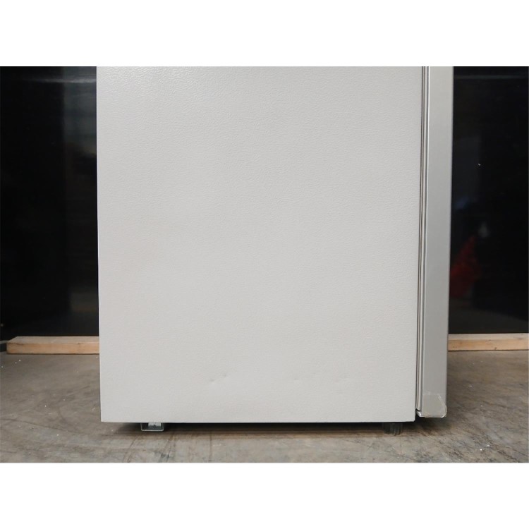 GRADE A2 - Indesit 250 Litre 70/30 Freestanding Fridge Freezer - Silver