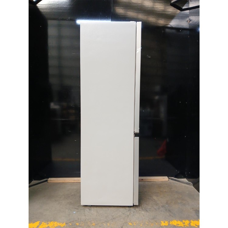 GRADE A2 - Indesit 250 Litre 70/30 Freestanding Fridge Freezer - Silver