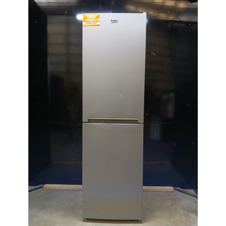GRADE A2 - Beko 270 Litre 50/50 Split Freestanding Fridge Freezer - Silver