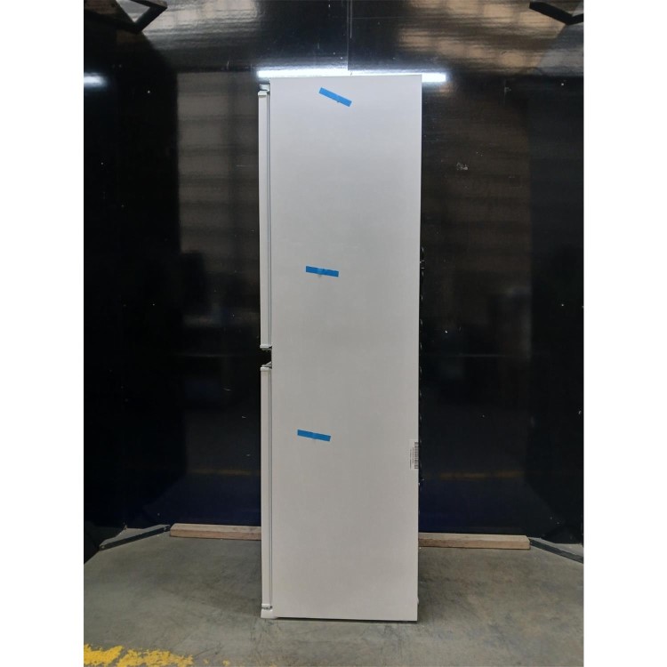 GRADE A2 - electriQ 235 Litre 50/50 Integrated Fridge Freezer - White