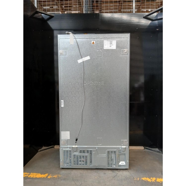 GRADE A2 - Beko 576 Litre Side by Side American Fridge Freezer with HarvestFresh™ - Black Steel